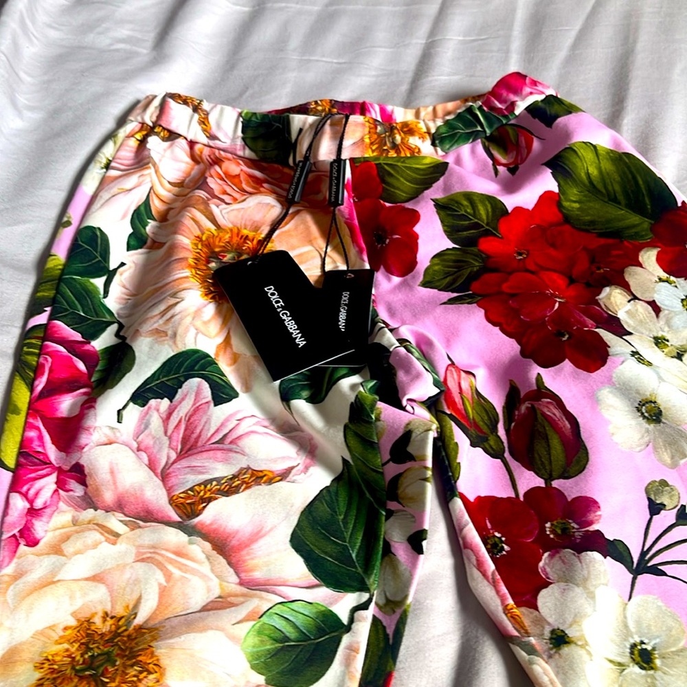 Dolce &Gabbana